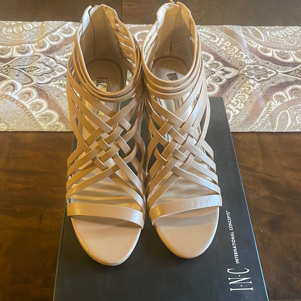 NWOT : INC Honey Tan Colored Strapped Heels